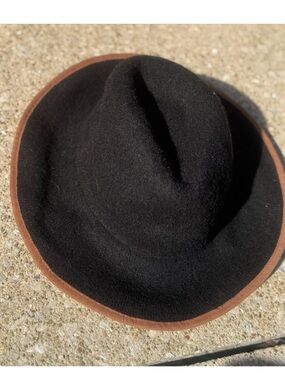 Black wide brim hat with Brown Trim